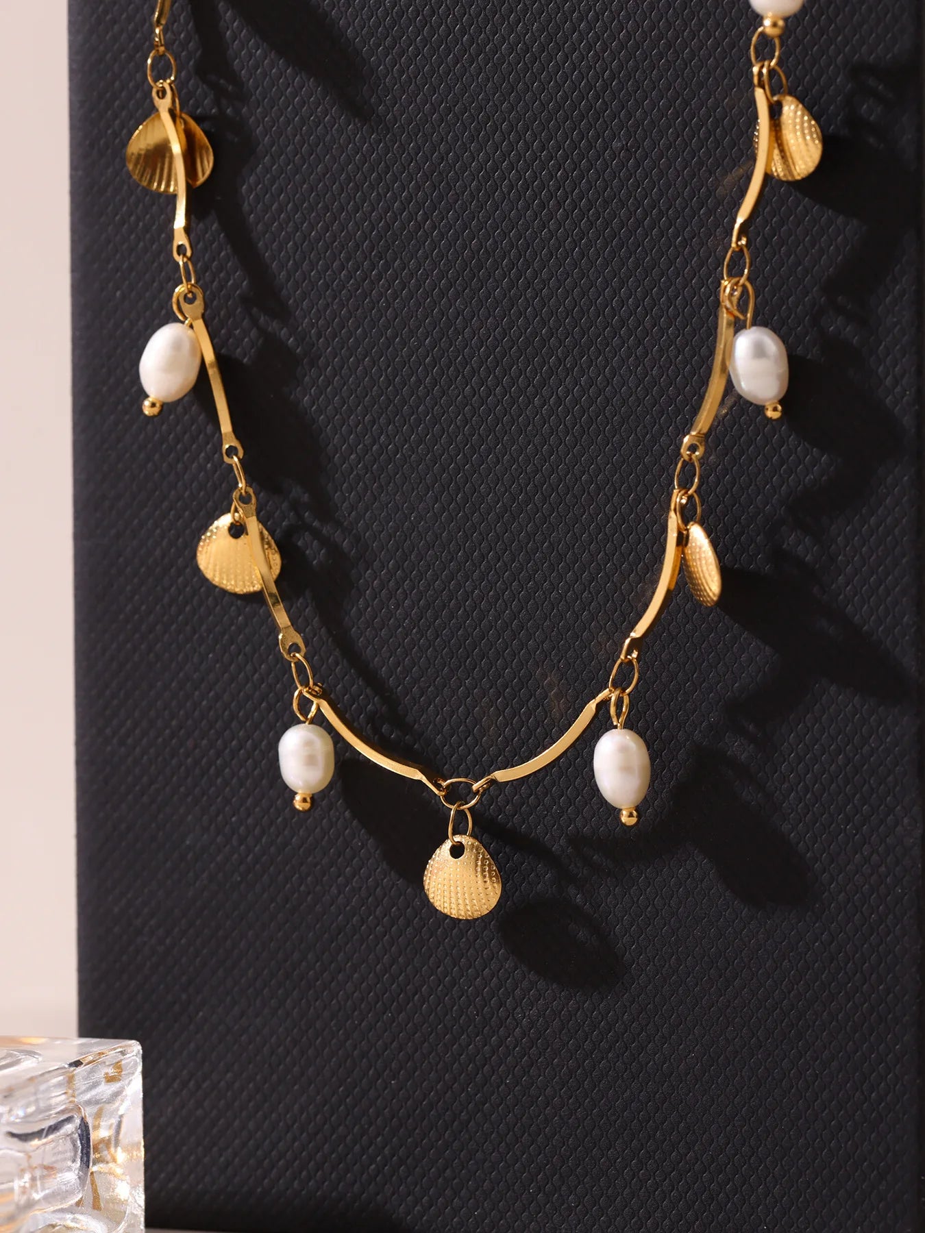 Luxury Stainless Steel Shell Pendant Necklace