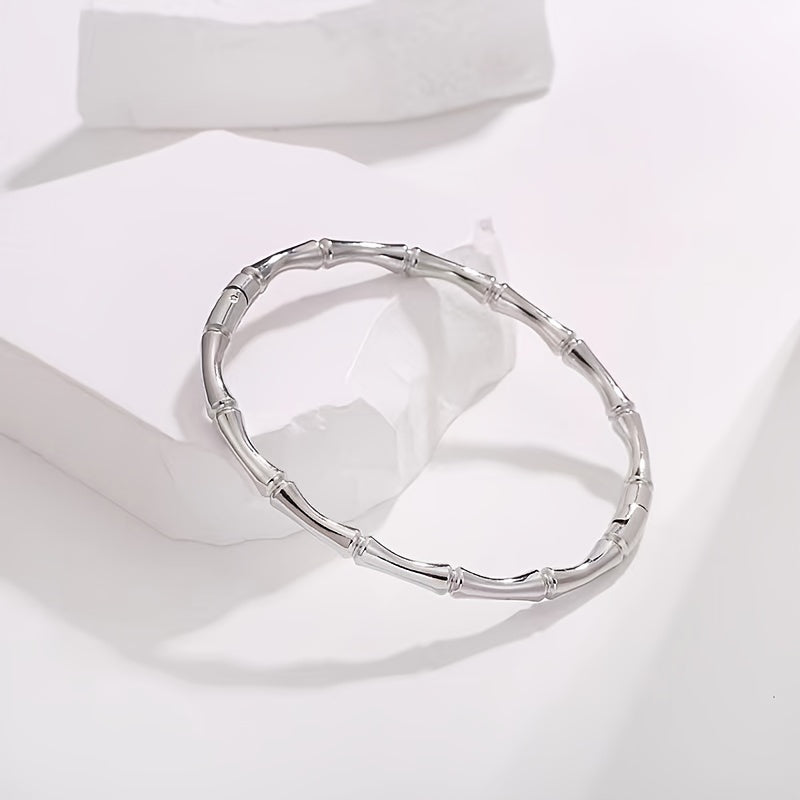 A Stylish Bamboo Joint Bracelet Made Of Stainless Steel